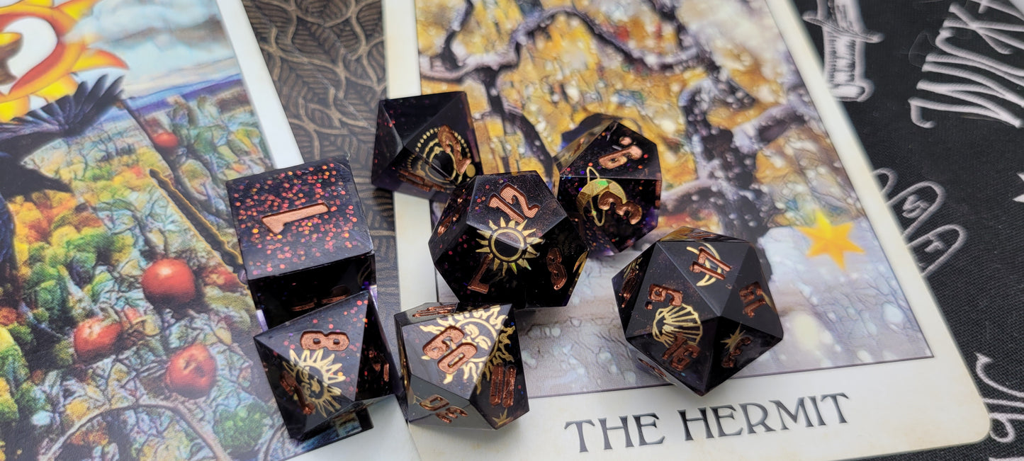 The Hermit / TTRPG / Handmade Artisan Resin Sharp Dice